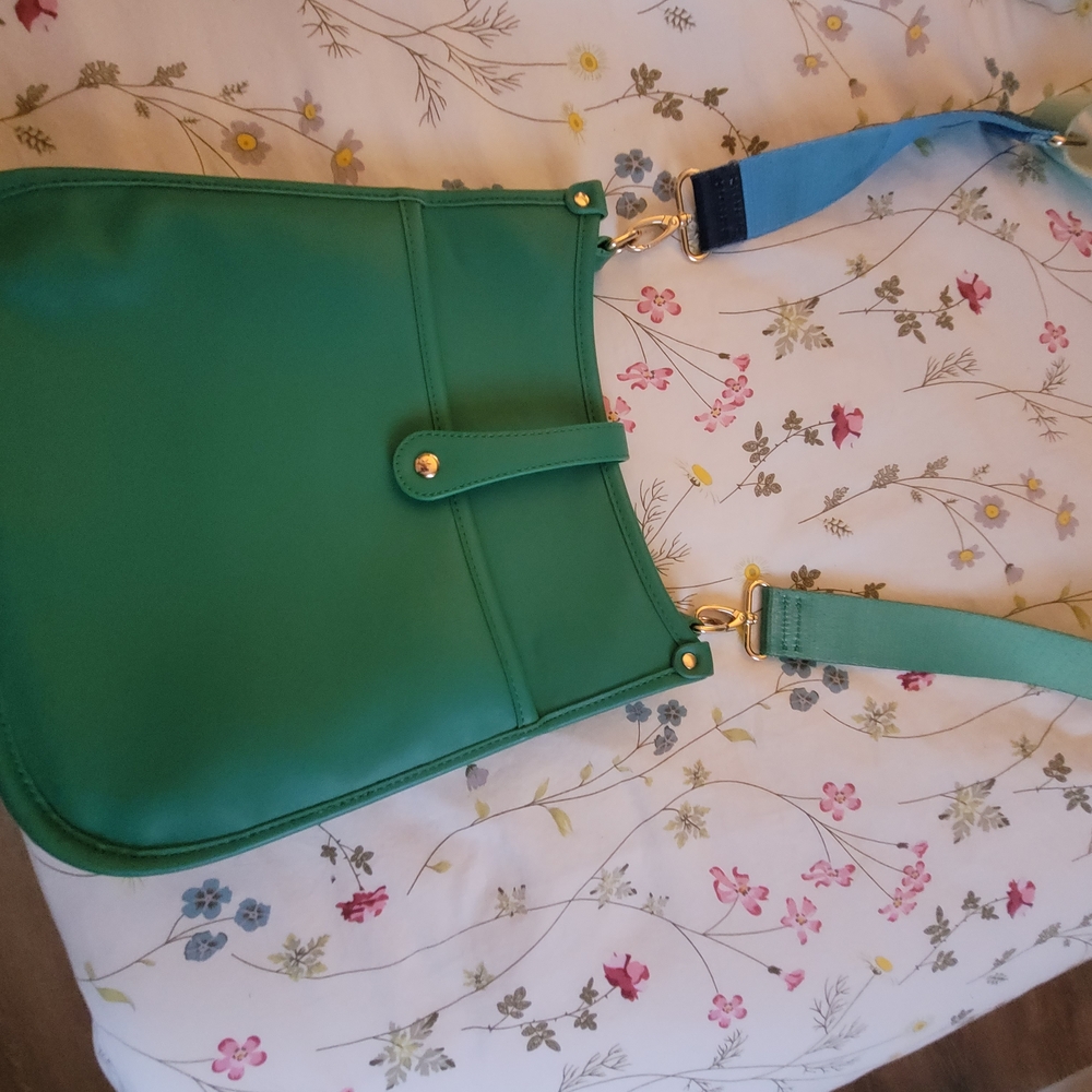 Elegant Green Women's Bag